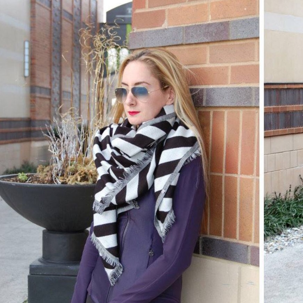 Lululemon Pranayama Scarf & Wrap